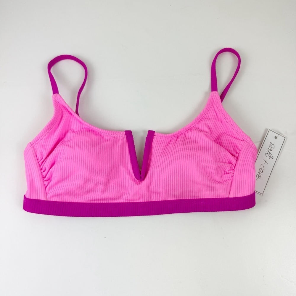 Salt + Cove Bikini Top Juniors Size Small Pink Ribbed V Cut Front NWT